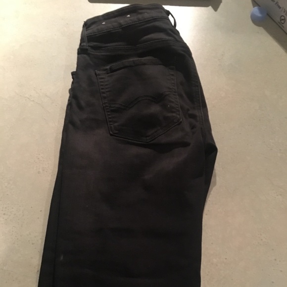 Men’s Ripped Skinney Jeans - Picture 5 of 8